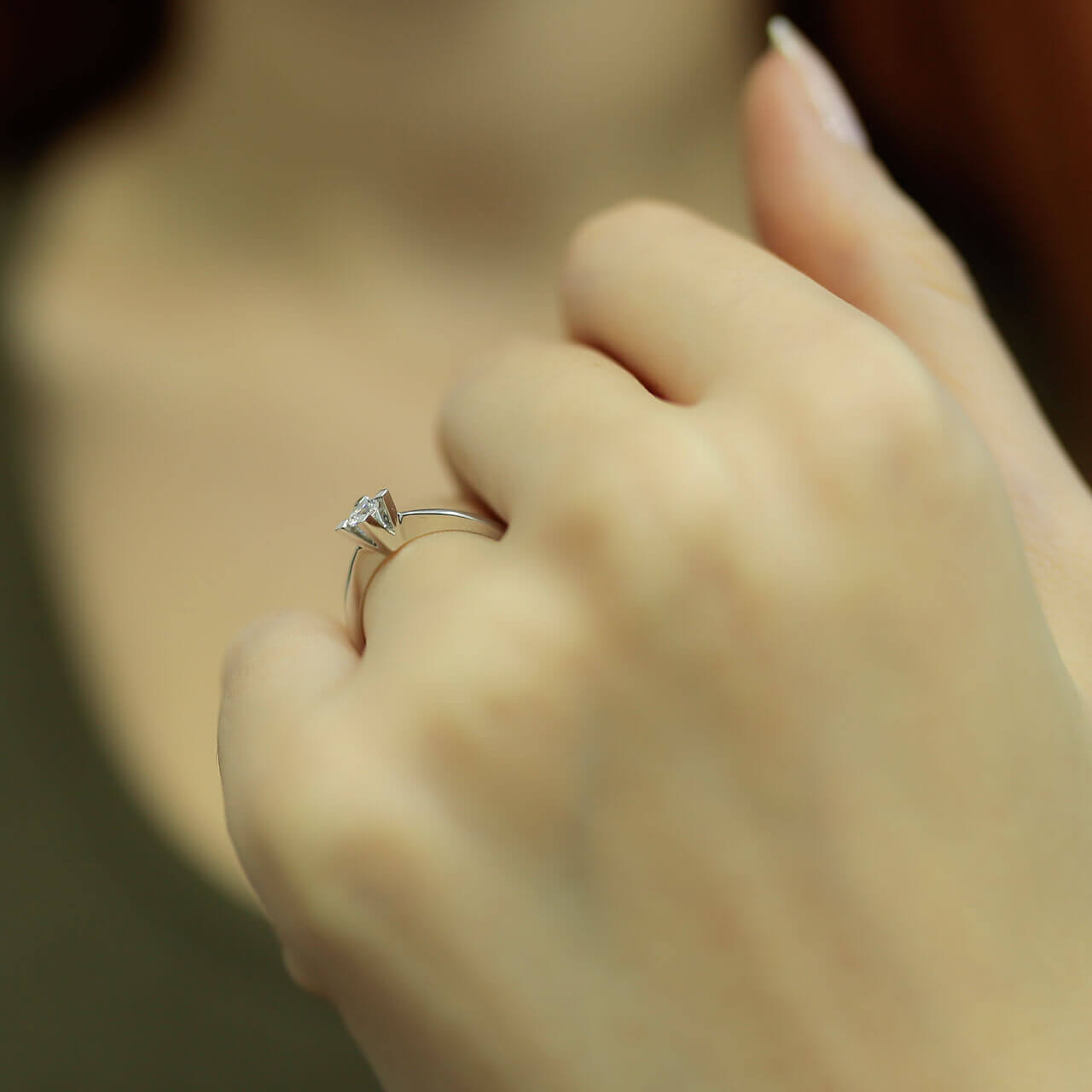 F-VS 0.15 Carat Diamond Solitaire Ring