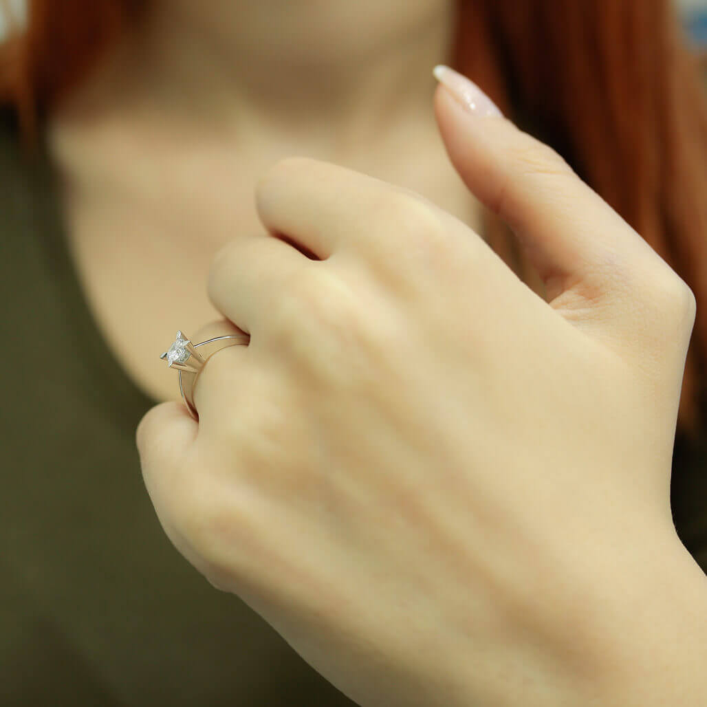 0.39 Carat Diamond Solitaire Ring