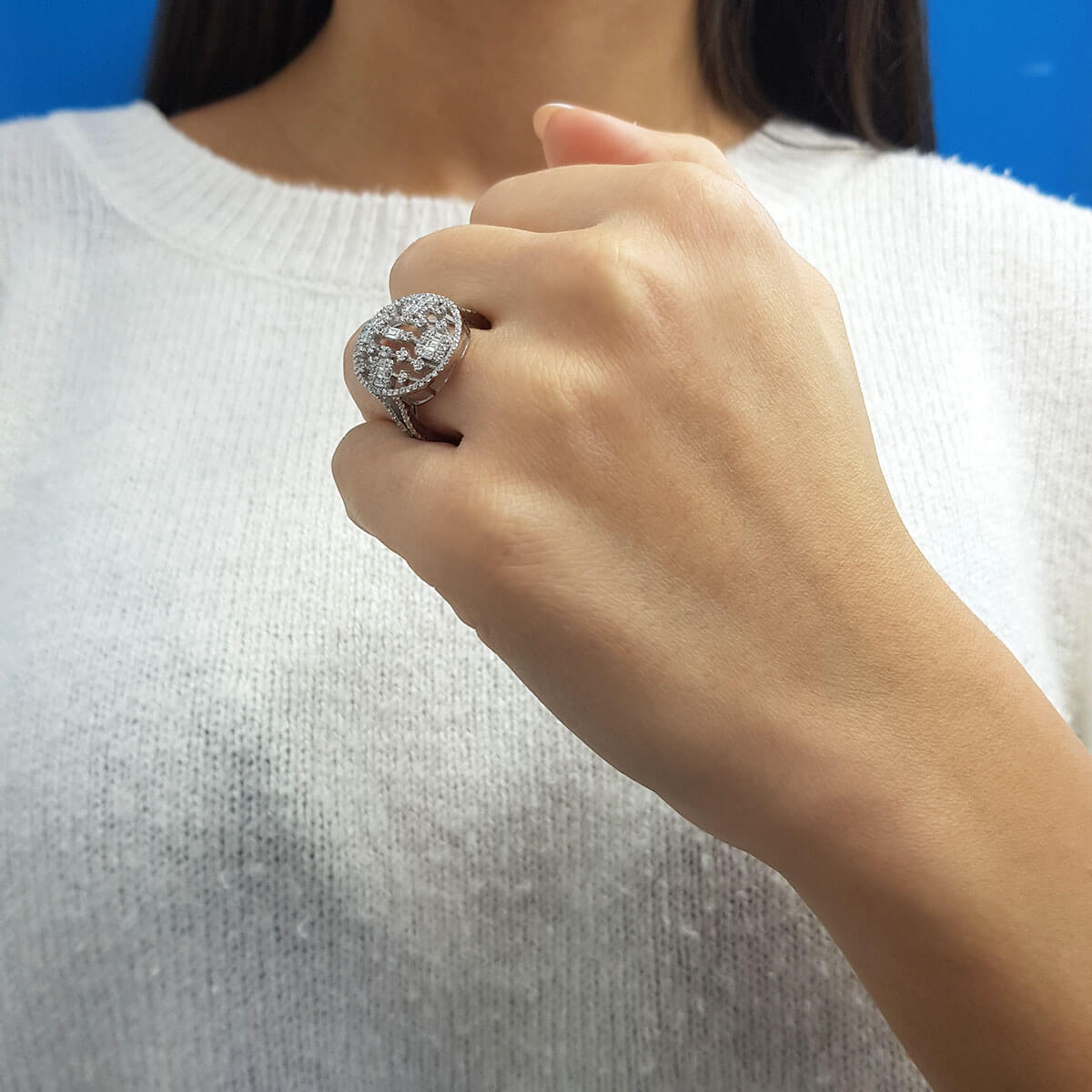 Baguette and Round Diamond Stone Arame Ring