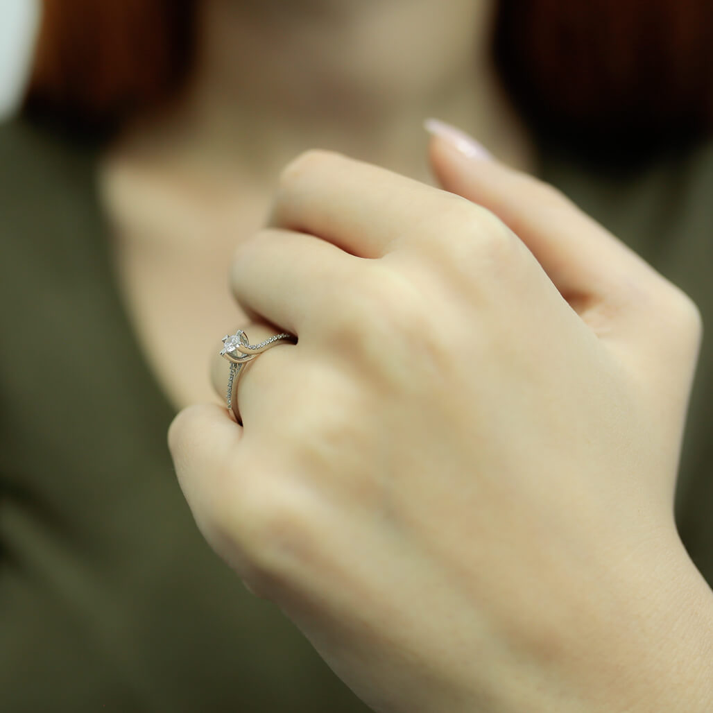 Total 0.20 Carat Diamond Solitaire Ring