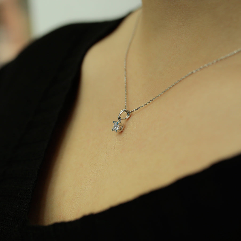 0.20 Carat Diamond Solitaire Necklace