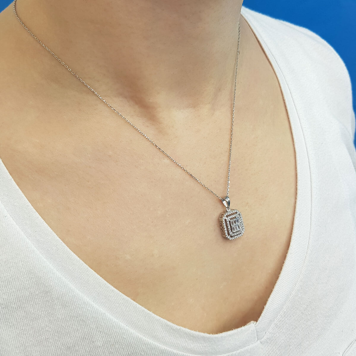 0.40 Carat Baguette Diamond Necklace