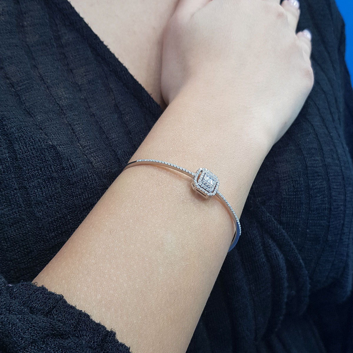 0.72 Carat Baguette Diamond Row Bracelet