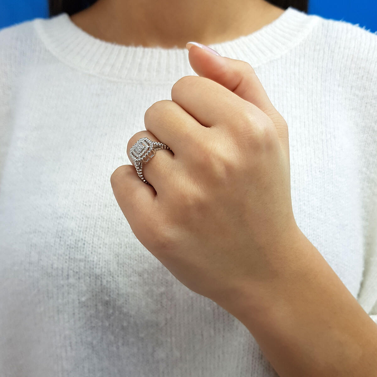 0.21 Carat Baguette Diamond Stud Ring