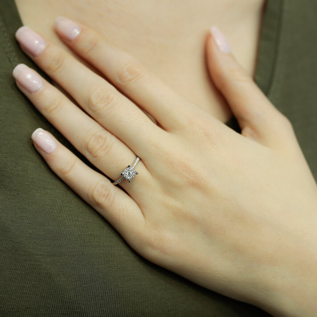 0.50 Carat Solitaire Look Diamond Ring