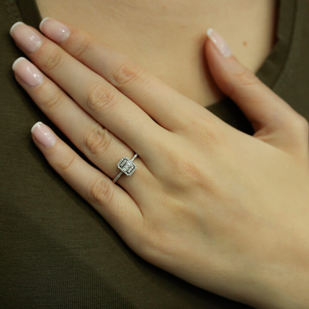 0.24 Carat Baguette Diamond Ring