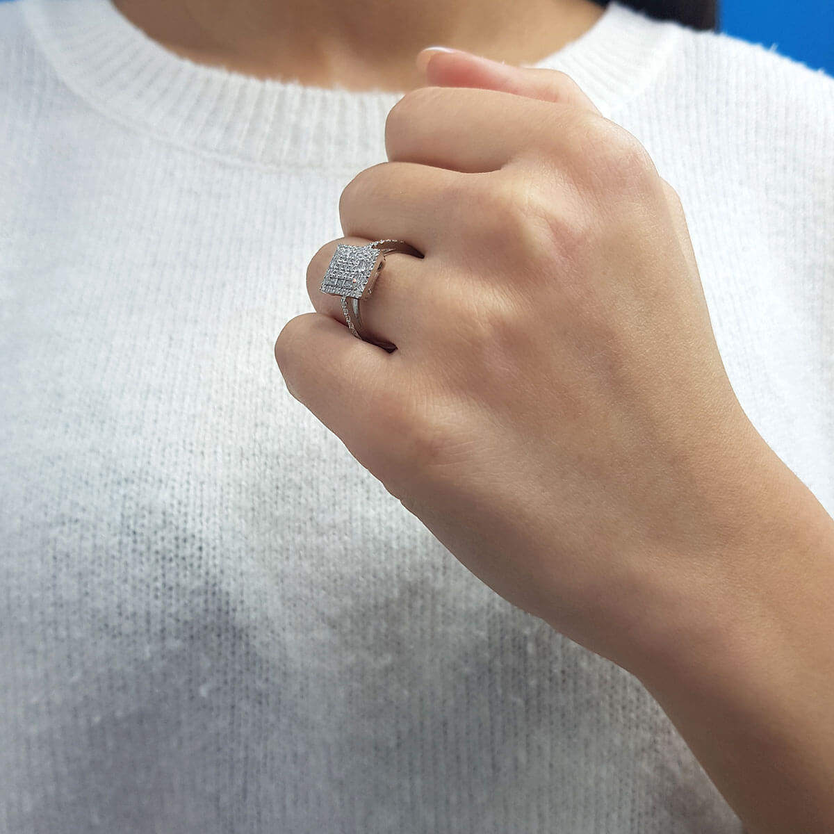 Baguette and Round Diamond Argisti Ring