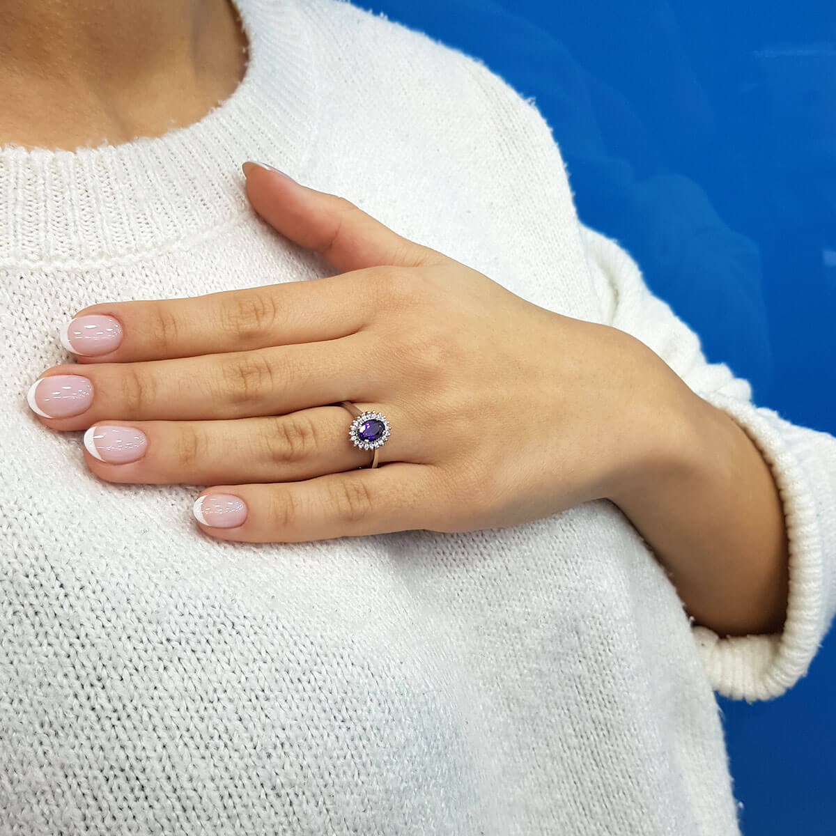 Diamond Oval Amethyst Entourage Ring