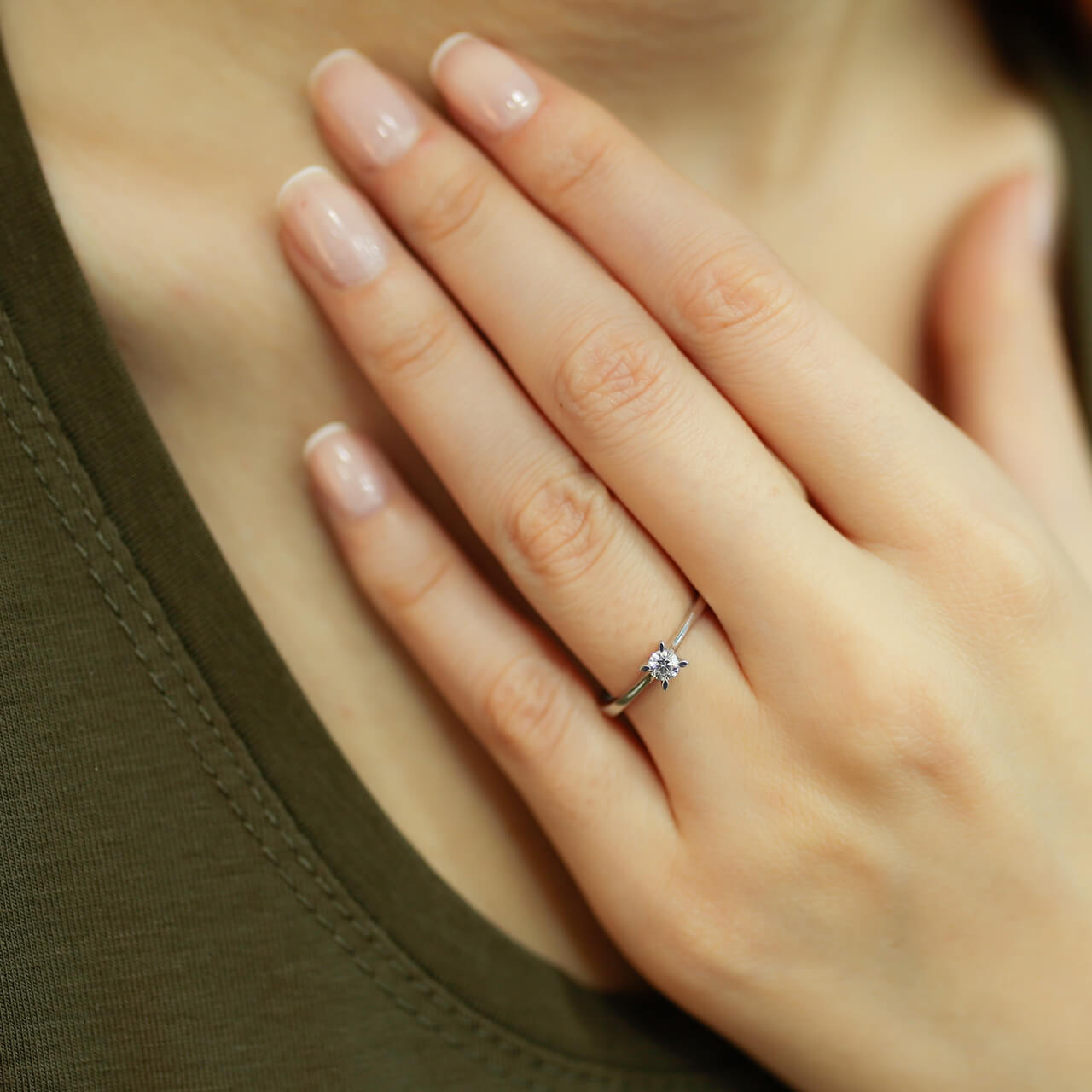 H-VS 0.16 Carat Diamond Solitaire Ring