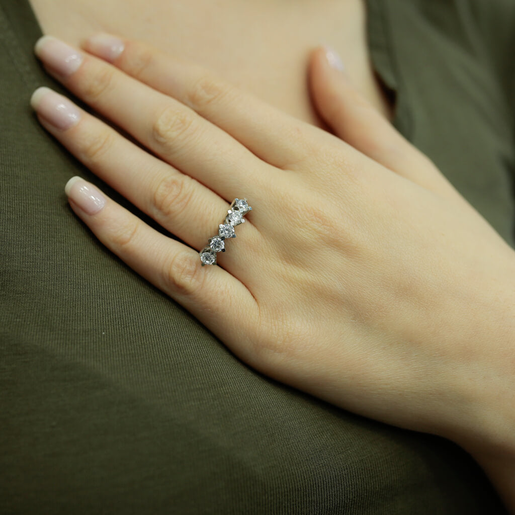 1.20 Carat Diamond five-stone Ring