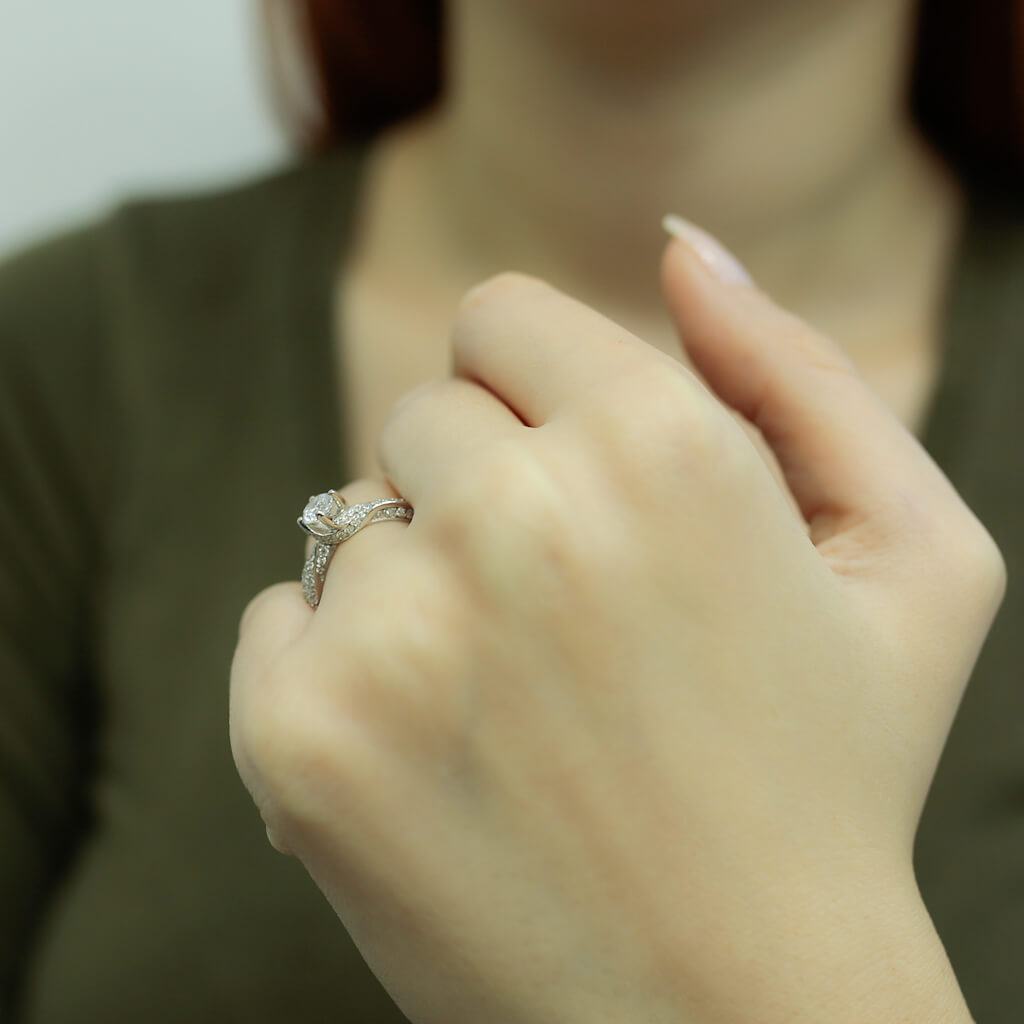 Total 0.80 Carat Diamond Solitaire Ring