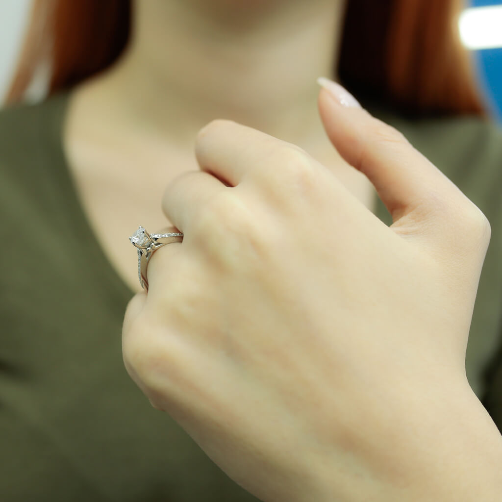 Total 0.70 Carat Diamond Solitaire Ring