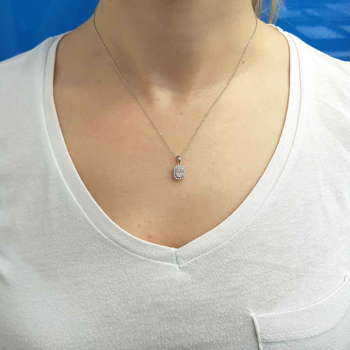 0.27 Carat Baguette Diamond Necklace