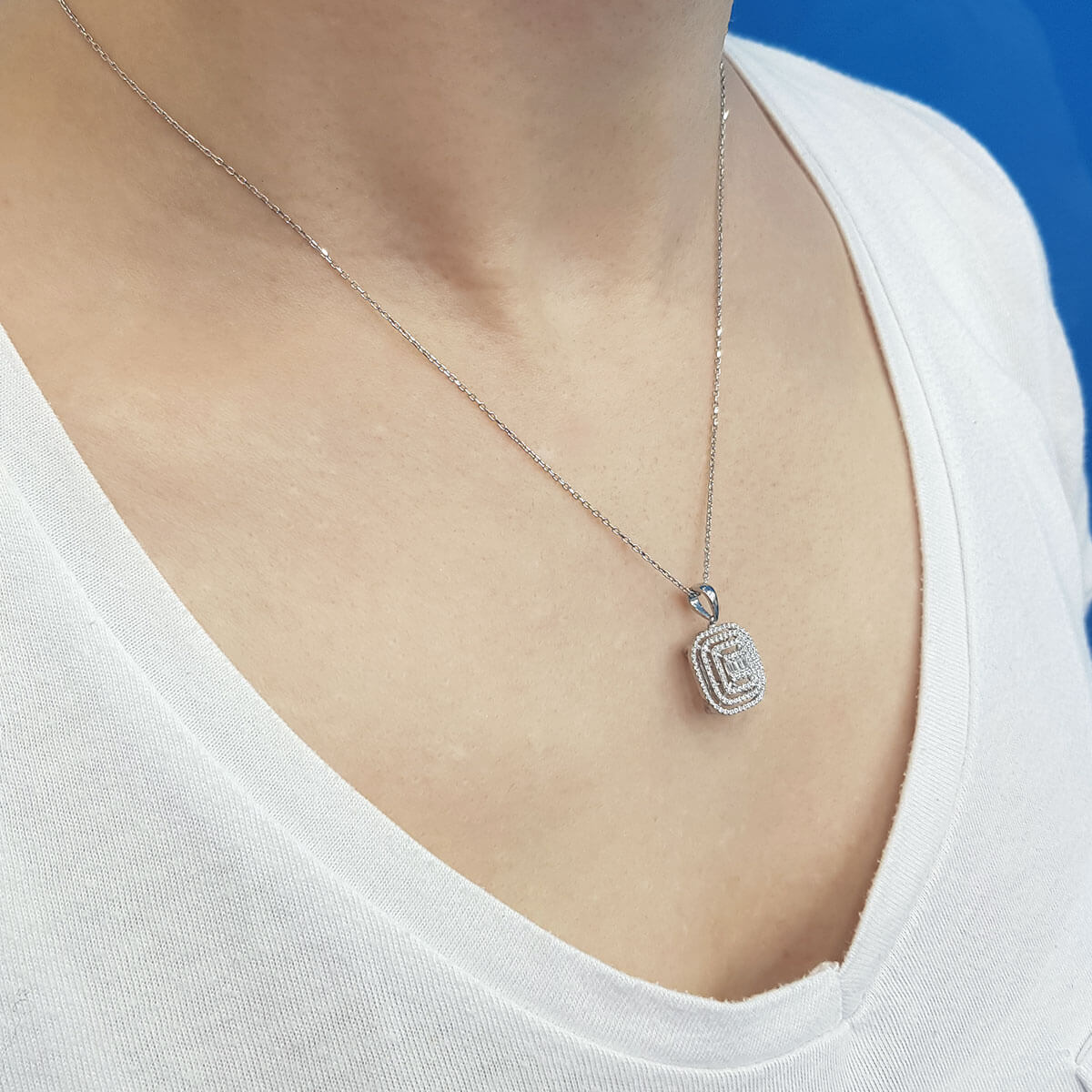 0.32 Carat Baguette Diamond Necklace