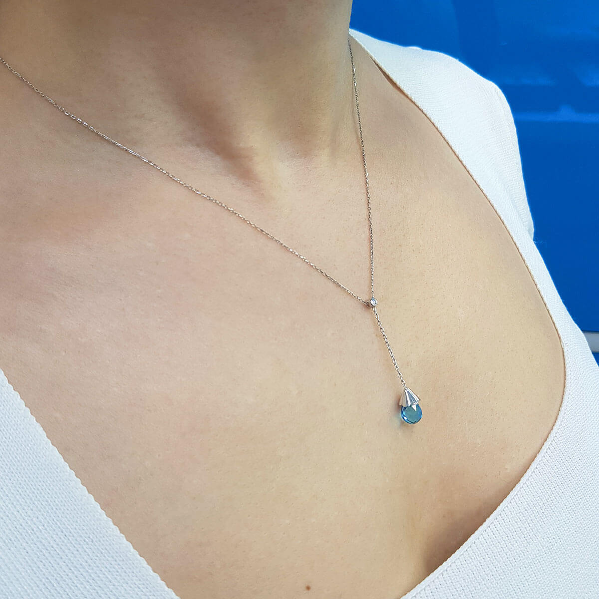 Drop Topaz Dangling Necklace