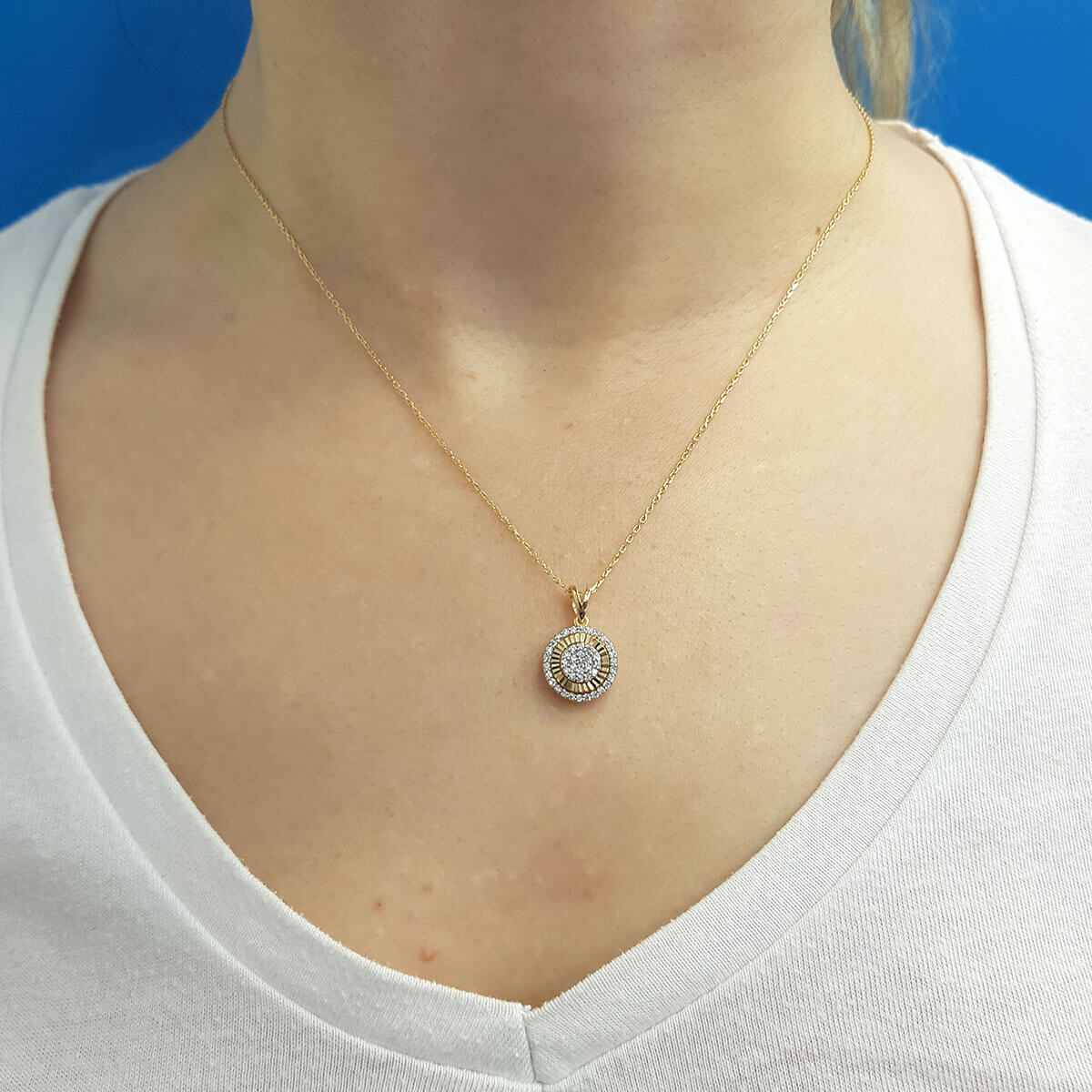 Diamond-Studded Large Round Susa Necklace