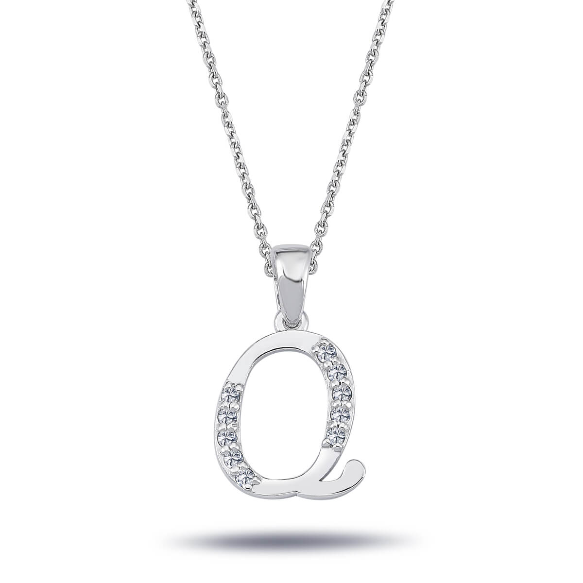 Diamond Q Letter Necklace