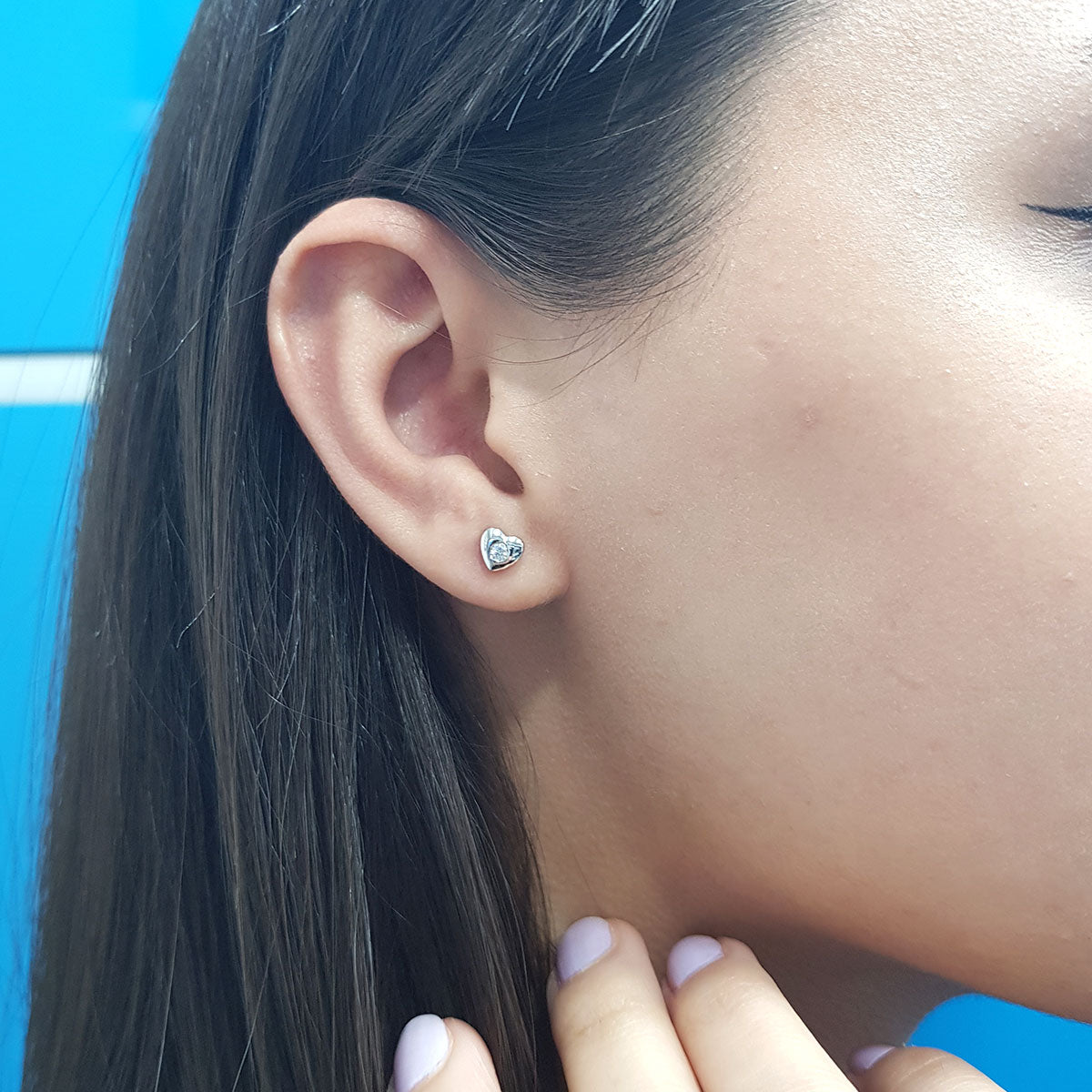 0.10 Carat Diamond Solitaire Heart Earrings