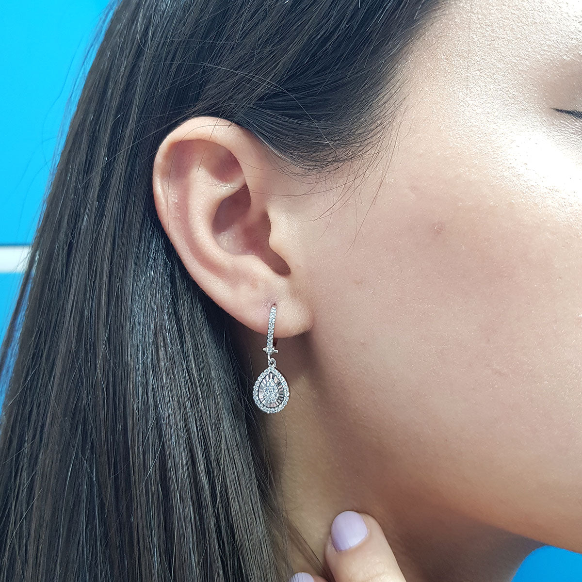 Diamond-Studded Teardrop Susa Earrings